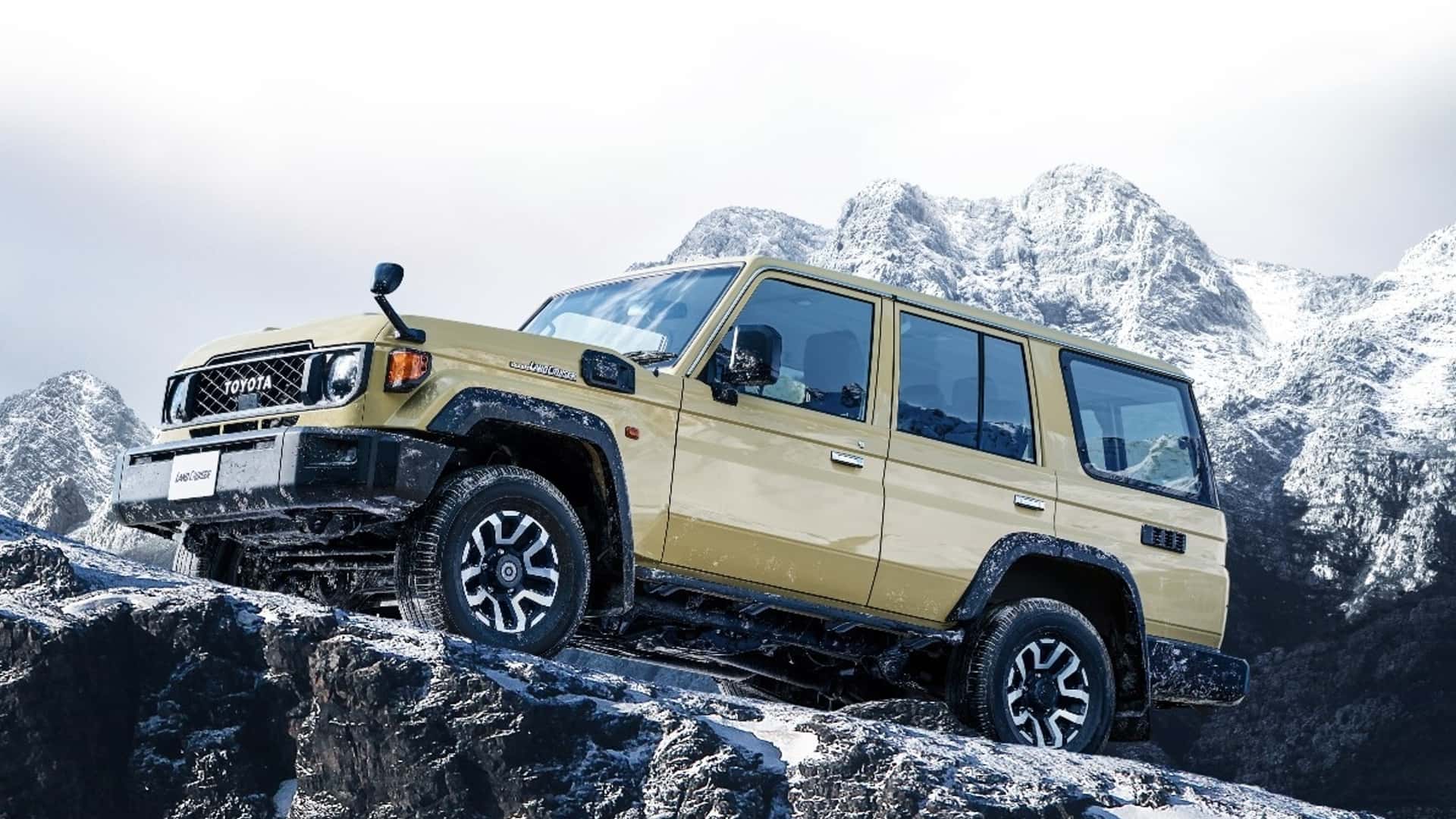 Toyota Land Cruiser 70 z roku 1984 je späť! Nielen Japonci sa môžu ...