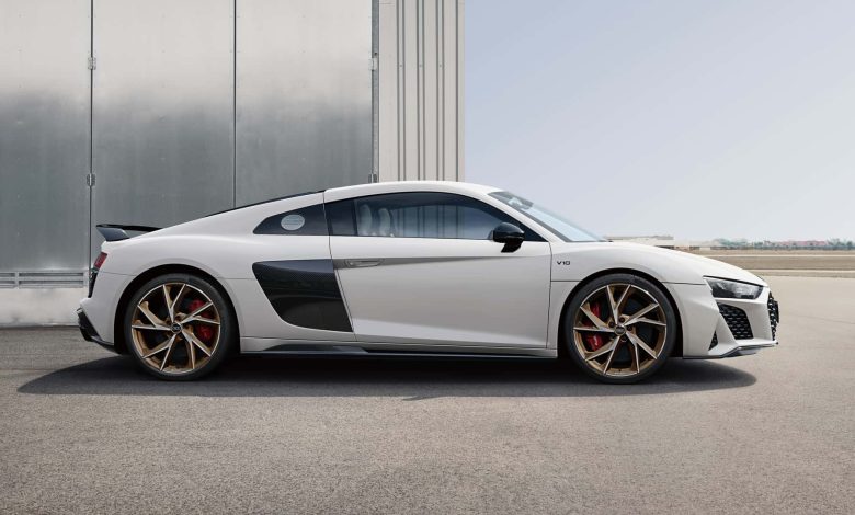 Audi R8 pokračuje vo svojom rozlúčkovom turné s japonskou Final Edition ...